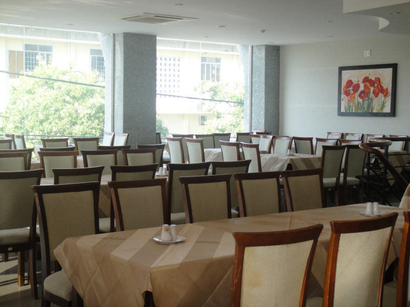 Starlet Hotel Нячанг Экстерьер фото