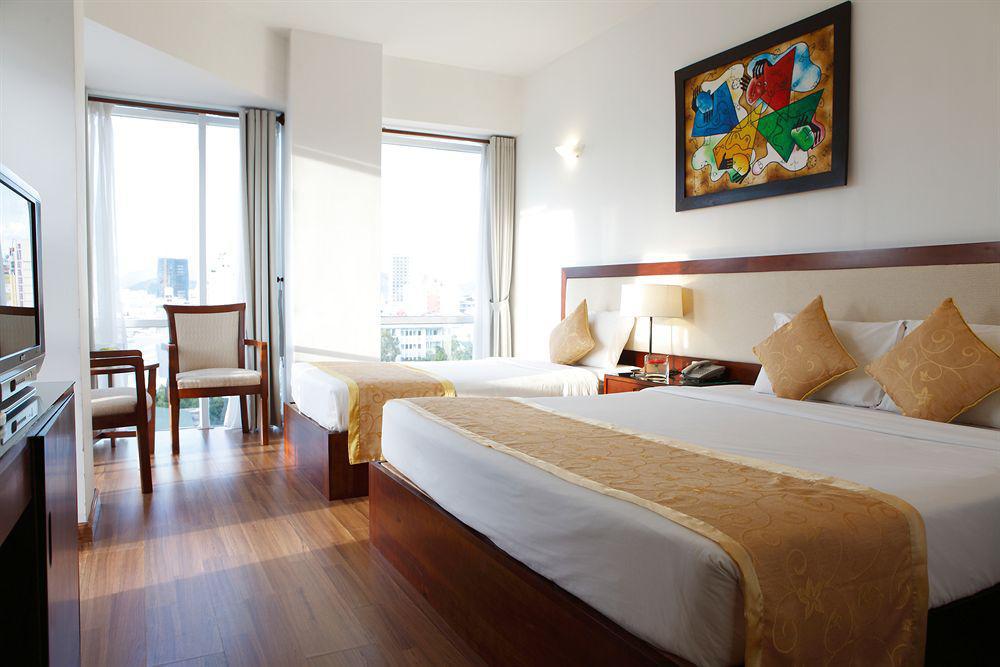 Starlet Hotel Нячанг Экстерьер фото